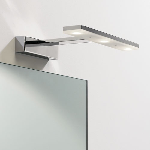 Adjustable Head LED Bathroom Mirror Light