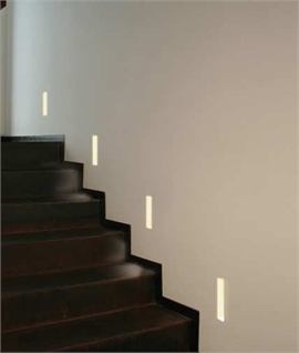 Recessed Plaster Step Light: Slot