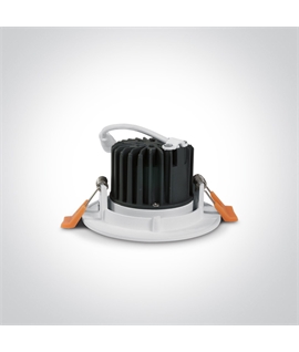 White  7W recessed adjustable spot LED.