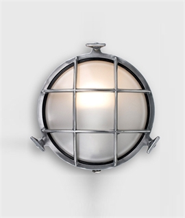 Exterior Bulkhead Light in Aluminium - E27 Lamp