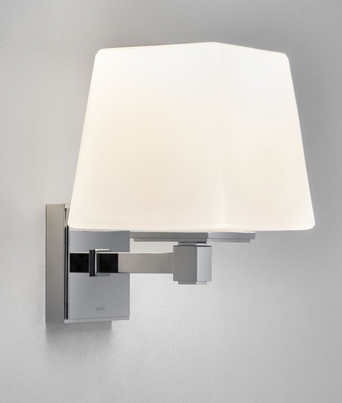 Decorative Bathroom Wall Light IP44