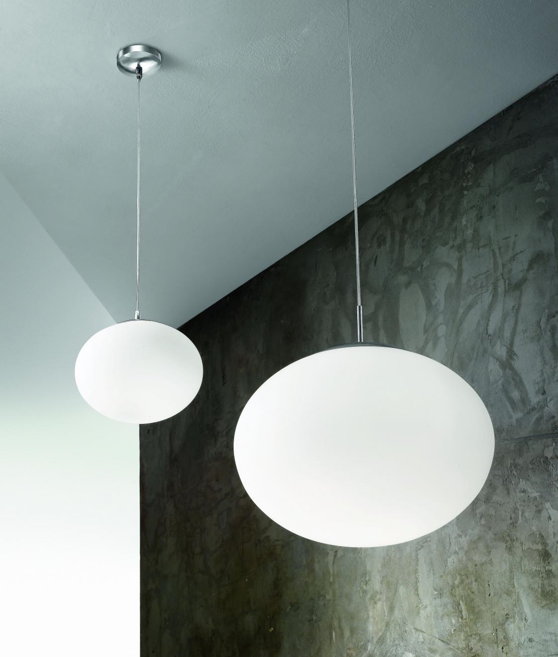 Large glass globe pendant light deals