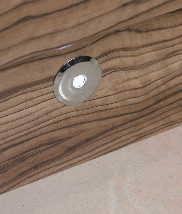 Colour changing plinth lights Colour changing plinth lights