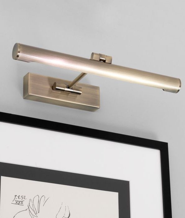 Portrait Picture Light Adjustable by 90 Degrees