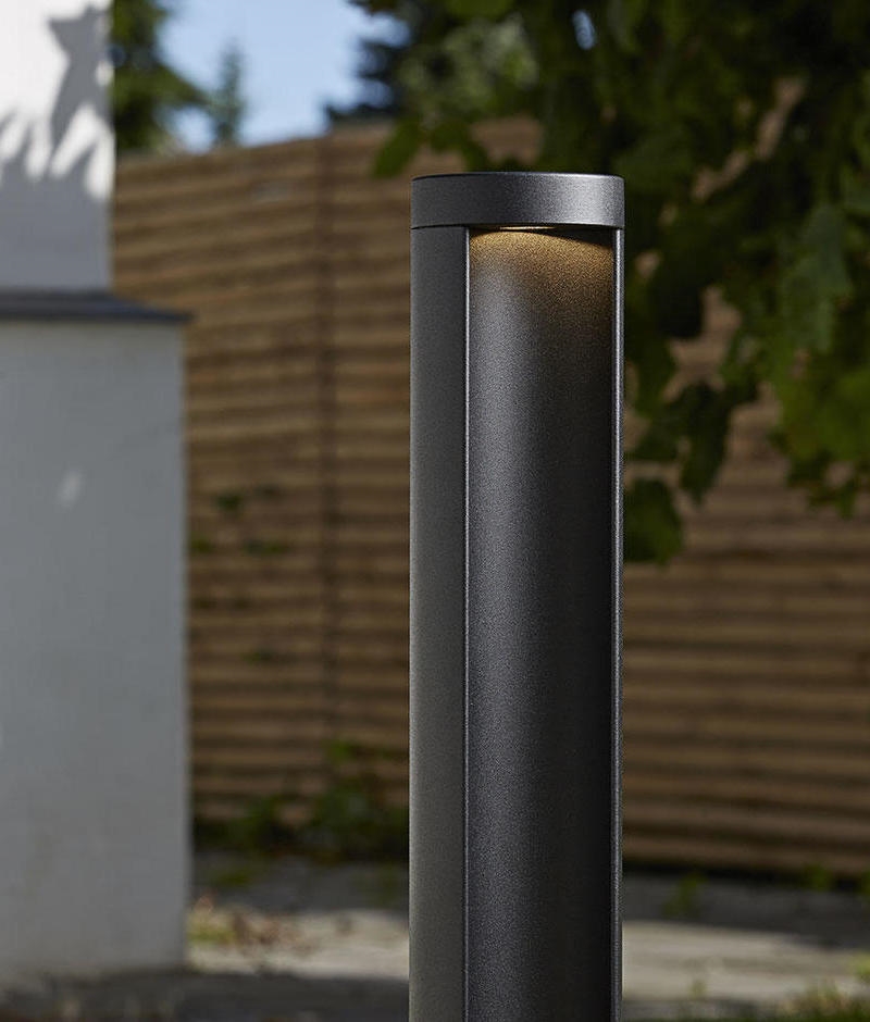 LED Exterior Bollard in Black Aluminium