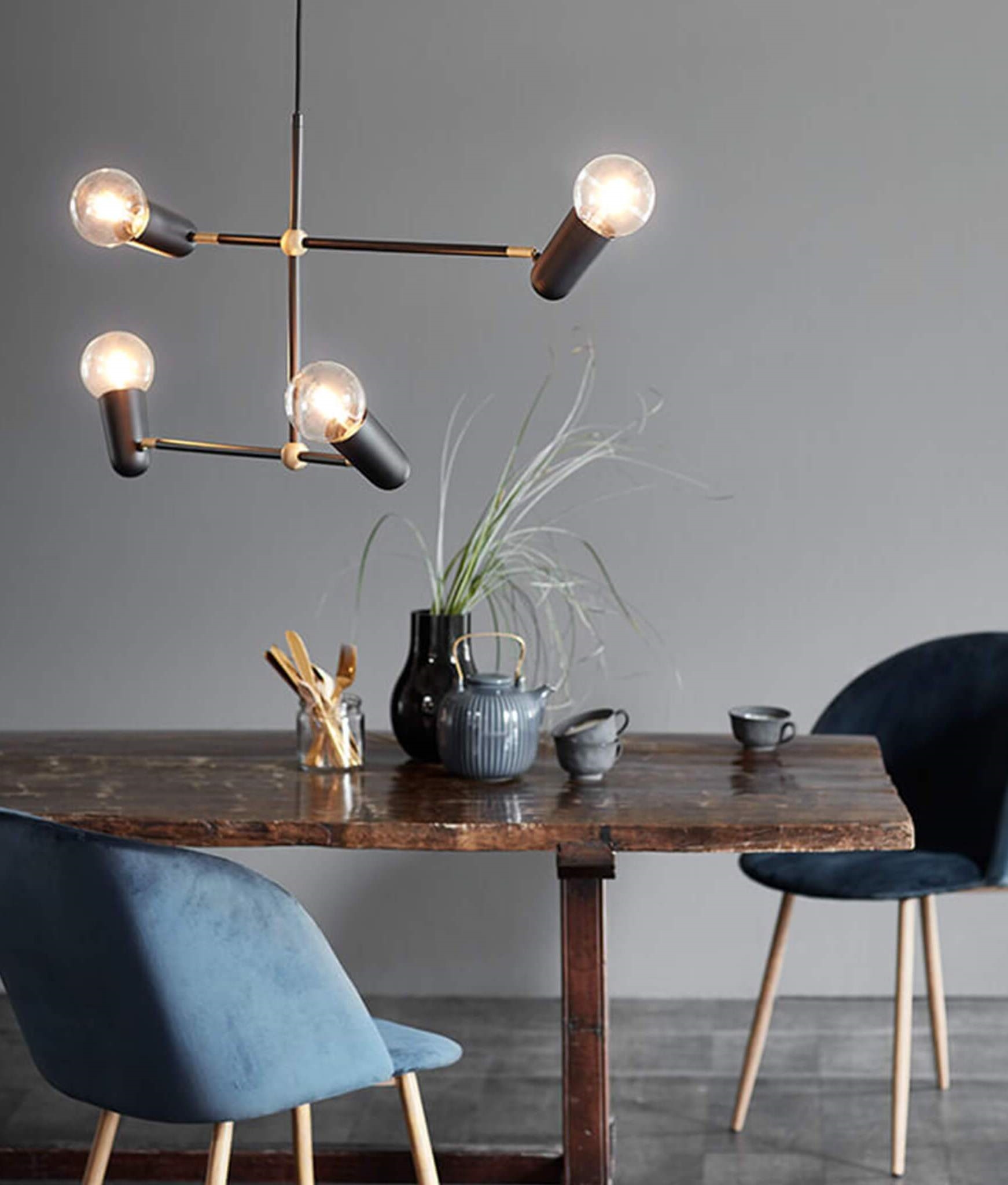 Black rod pendant light hotsell