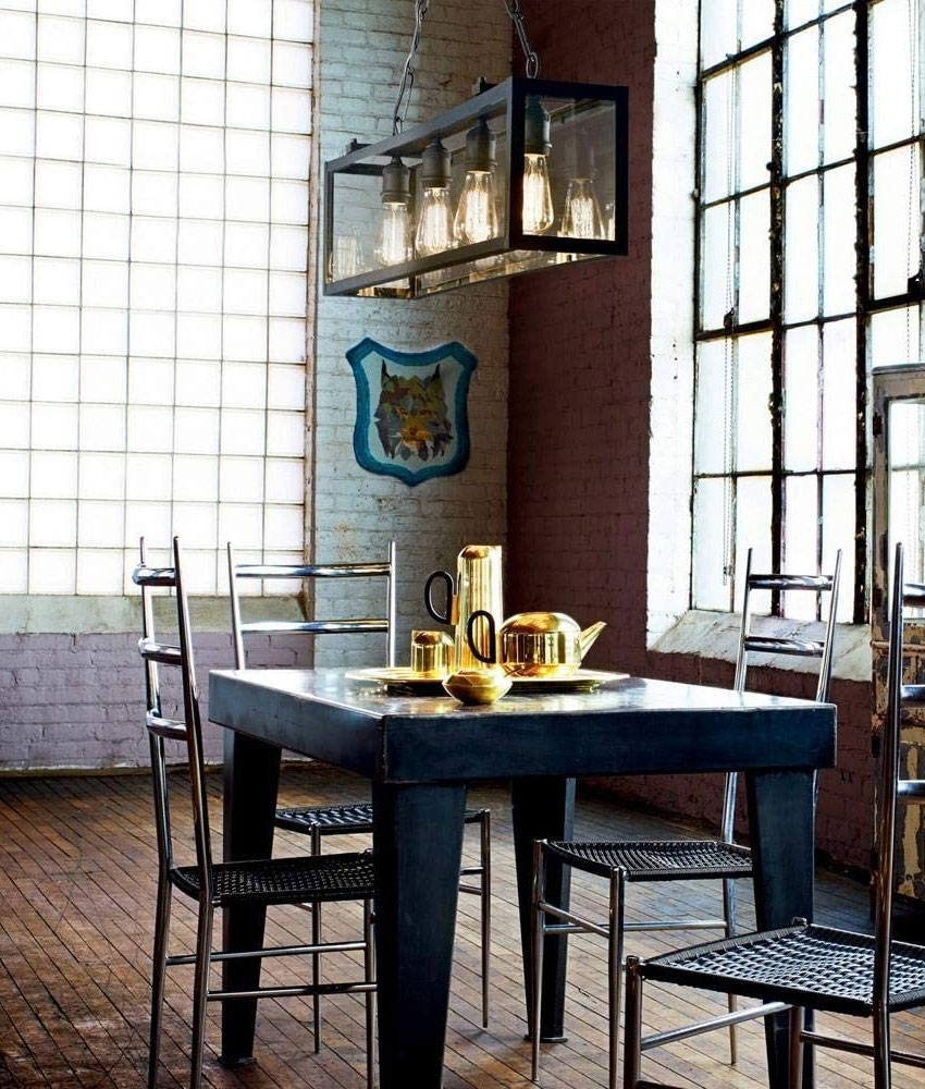 Black box clearance pendant light