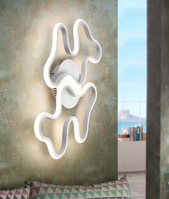 Swirl clearance wall lights