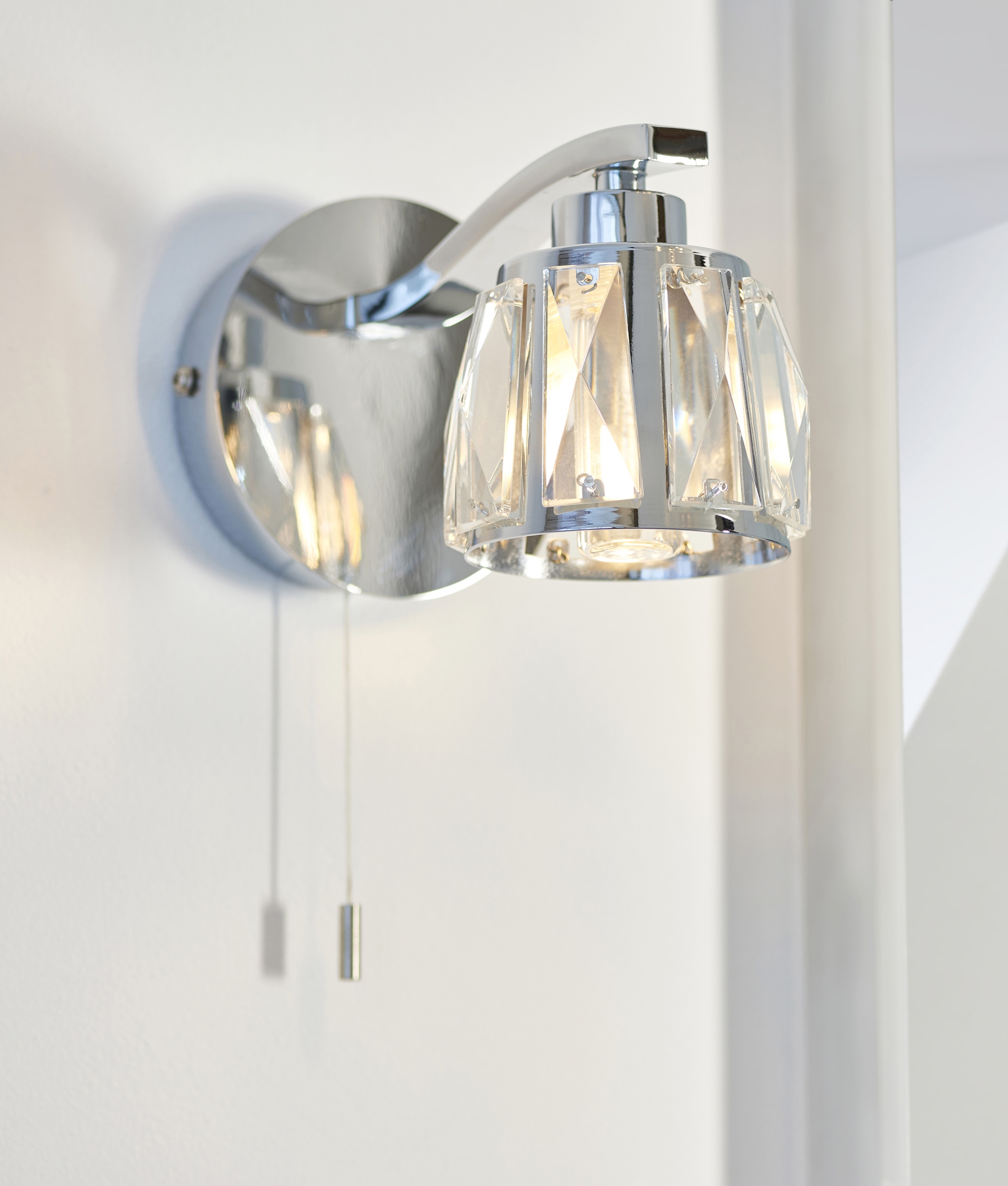 Compact Elegant Chrome Bathroom Wall Light Bejewelled with Crystals
