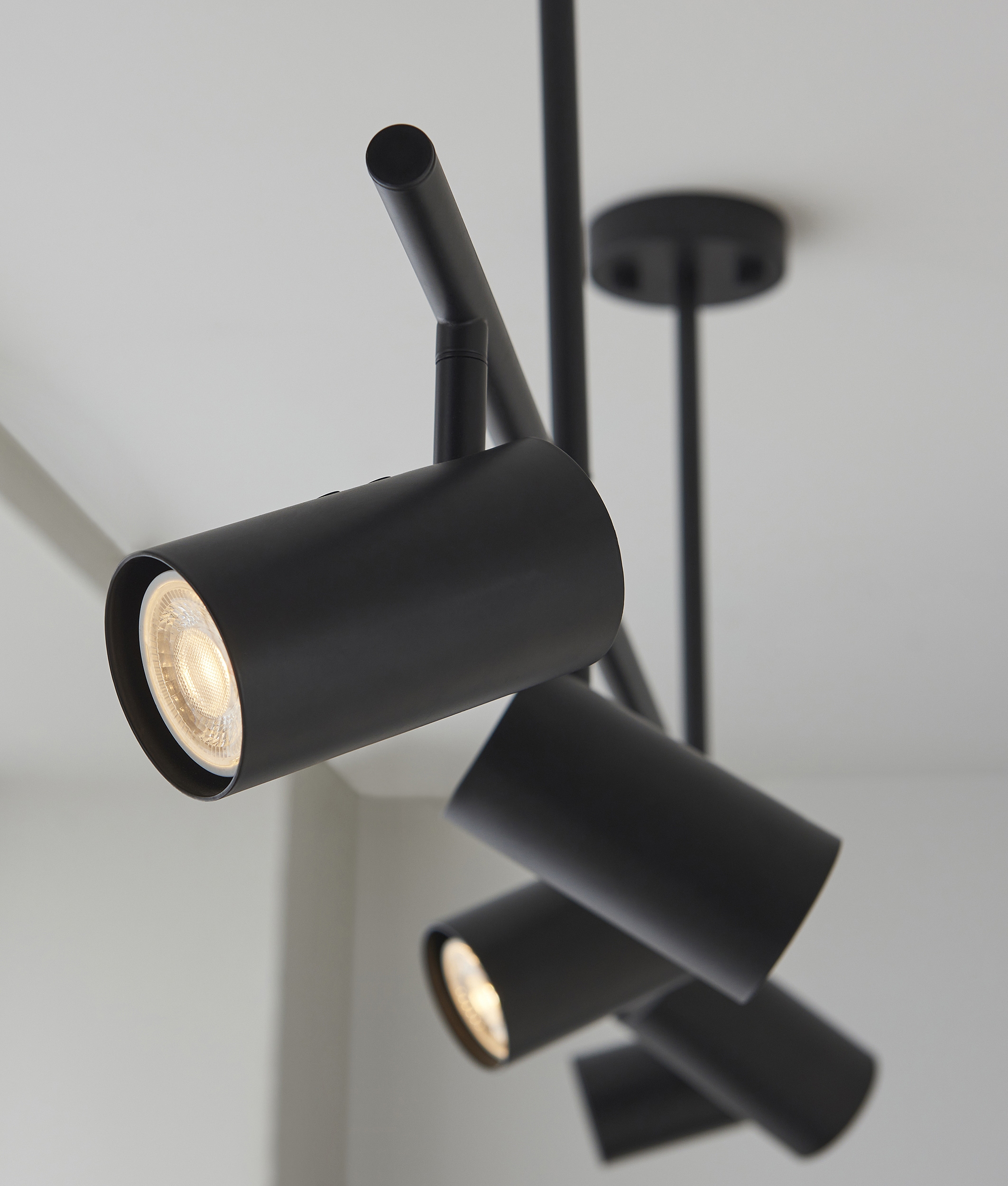 Contemporary 5 Lamp Linear Spotlight Bar Matt Black