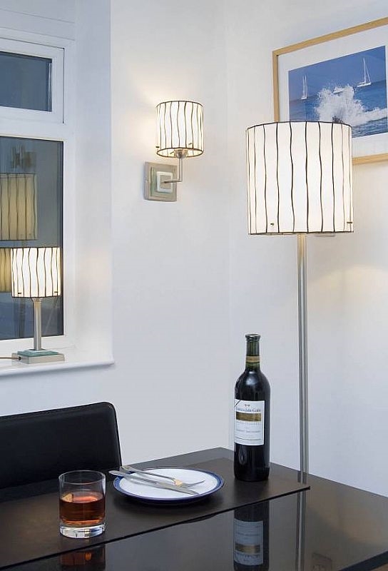 Modern Tiffany Floor Lamp Black & White