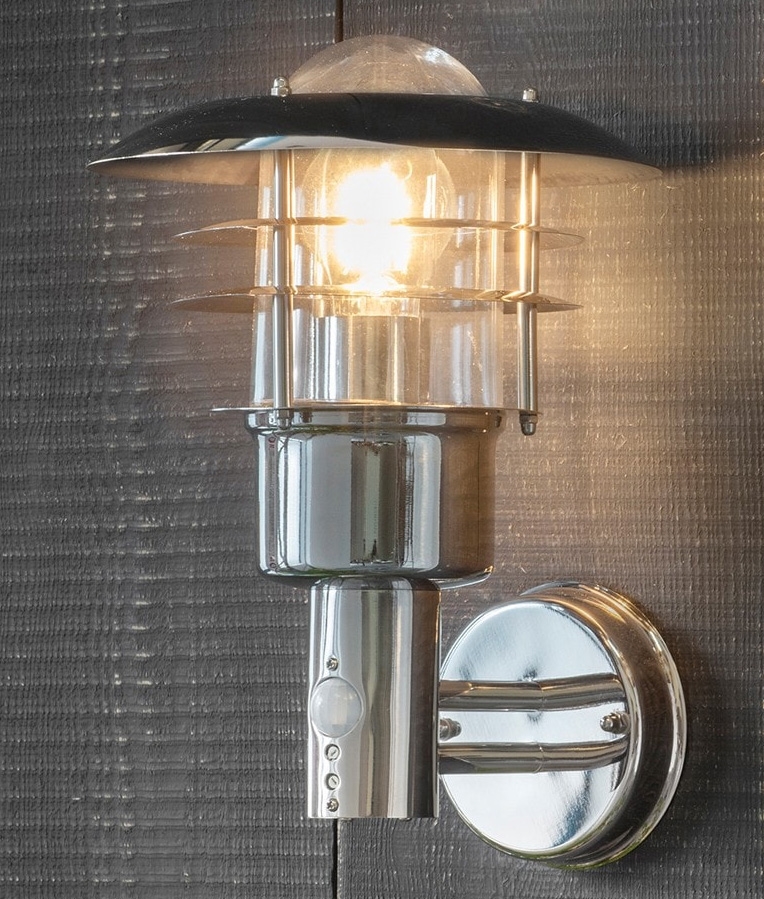 IP44 Nautical Louvred Wall Light With Motion & Daylight Sensors