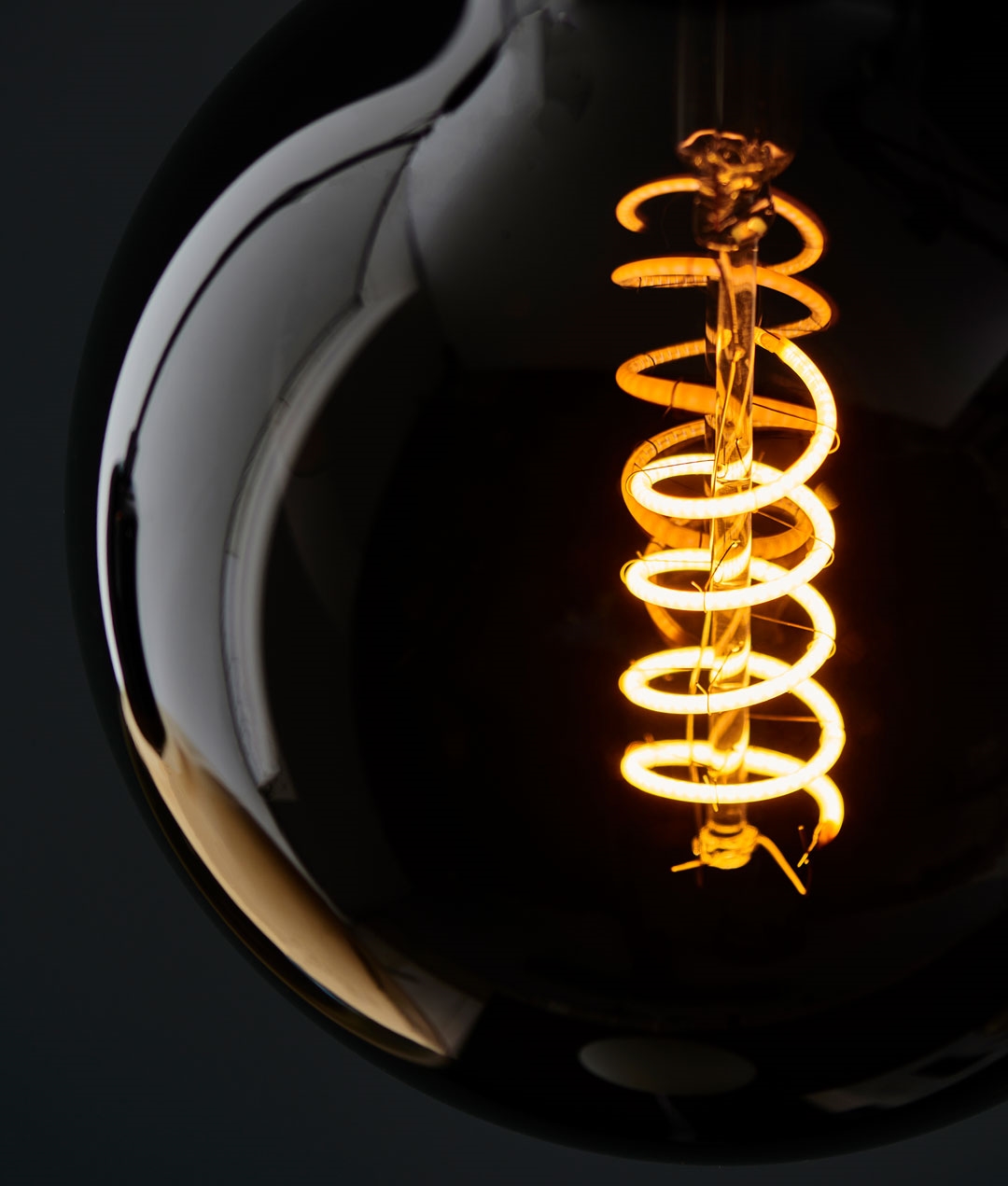 E27 Smoked Glass Filament Lamp 4 Watts