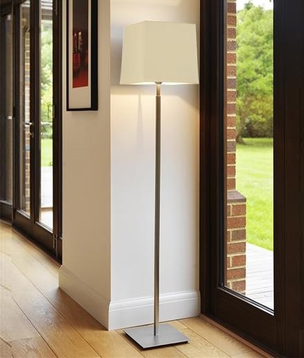 Slim Floor Lamp With A Square Base, Floor Lamp Square Shade