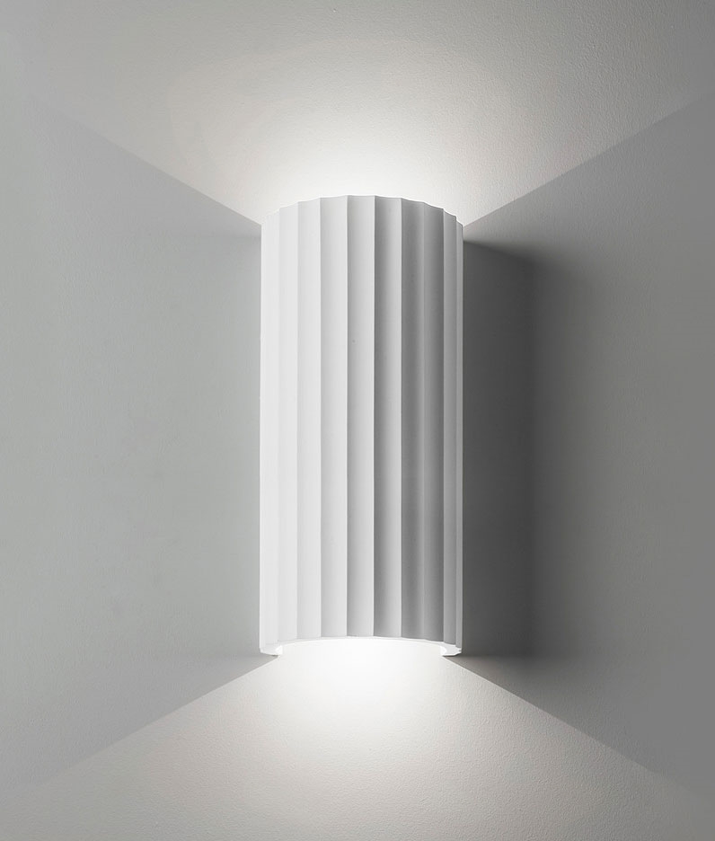 Natural Plaster Wrap-Around Up & Down Wall Light - Fluted Design Wallwasher