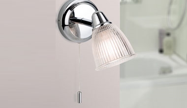 Bathroom Lighting with Pullcords Or Switches